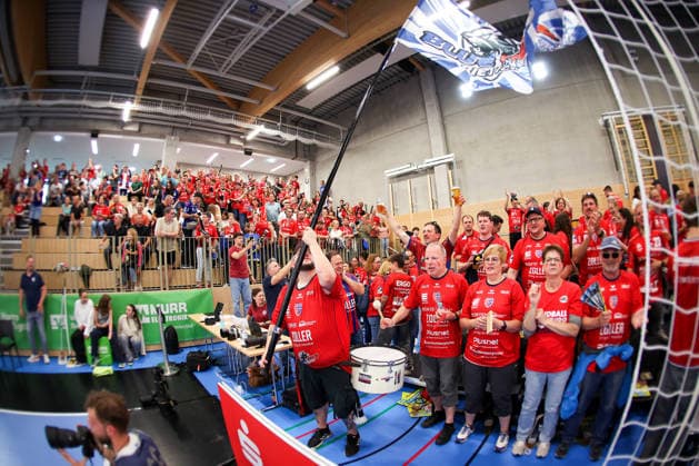 09 05 2026, Germany, Backnang, Handball 2 Bundesliga, HC Oppenweiler Backnang vs SG BBM Bietigheim, BBM fans, drummers