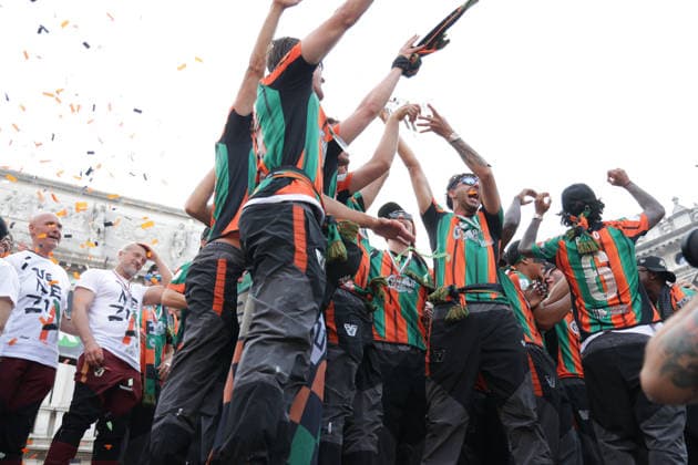 May 9, 2026, Venezia, Italy, Italy: Celebrations by Venezia FC and its fans after winning the Serie BKT championship and securing promotion to Serie A on 9 May, 2026, Venezia, Italy Venezia Italy - ZUMAr199 20260509_zsp_r199_202 Copyright: xMattiaxRadonix