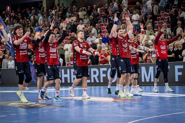 DAIKIN HBL SG Flensburg Handewitt vs TBV Lemgo Lippe 09 05 26 Cheering after victory Team SG Flensburg Handewitt DAIKIN HBL SG Flensburg Handewitt vs TBV Lemgo Lippe, GP JOULE Arena on 09 05 26 Copyright: xBEAUTIFULxSPORTS MarioxM.xKobergx