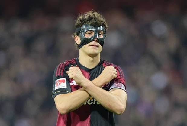 09 05 2026 Soccer Season 2025 2026 2 Soccer Bundesliga 33 Matchday 1 FC Nürnberg FCN Club FC Schalke 04 S04 Gelsenkirchen Sportfoto Zink DaMa xdaxmax DFL regulations prohibit any use of photographs as image sequences and or quasi video only for editorial use Jubel Freude Torjubel nach Tor zum 1 0 Fabio Gruber 4, 1 FC Nürnberg FCN jubelt freut sich Torschütze Fabio Gruber 4, 1 FC Nürnberg FCN Fabio Gruber 4, 1 FC Nürnberg FCN greets Schalke fans