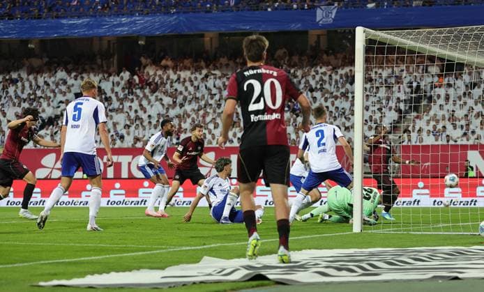 09 05 2026 Soccer Season 2025 2026 2 Soccer Bundesliga 33 Matchday 1 FC Nürnberg FCN Club FC Schalke 04 S04 Gelsenkirchen Sportfoto Zink DaMa xdaxmax DFL regulations prohibit any use of photographs as image sequences and or quasi video only for editorial use Tor Treffer Goal shot for 1 0 Goalscorer Fabio Gruber 4, 1 FC Nürnberg FCN, left against Kevin Müller 22, FC Schalke 04 S04