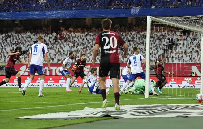 09 05 2026 Soccer Season 2025 2026 2 Soccer Bundesliga 33 Matchday 1 FC Nürnberg FCN Club FC Schalke 04 S04 Gelsenkirchen Sportfoto Zink DaMa xdaxmax DFL regulations prohibit any use of photographs as image sequences and or quasi video only for editorial use Tor Treffer Goal shot for 1 0 Goalscorer Fabio Gruber 4, 1 FC Nürnberg FCN, left against Kevin Müller 22, FC Schalke 04 S04