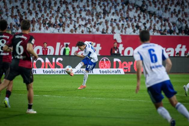 Soufiane El Faouzi 23 FC Schalke 04 with a shot on goal, Action, 1 FC Nuernberg vs FC Schalke 04, Football, Men, 2 Bundesliga, DFL, Season 2025 2026, 33 Matchday, Second round, 09 05 2026 DFB regulations prohibit any use of photographs as image sequences and or quasi video Nuernberg Bayern Germany Copyright: xkolbert-press MartinxAgüerax