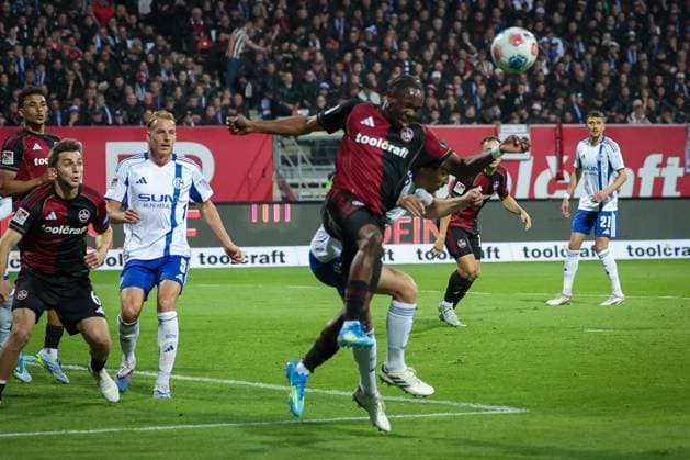 Mohamed Ali Zoma 23 1FC Nuernberg with a header defense, action, 1 FC Nuernberg vs FC Schalke 04, football, men, 2 Bundesliga, DFL, season 2025 2026, 33 matchday, second round, 09 05 2026 DFB regulations prohibit any use of photographs as image sequences and or quasi video Nuernberg Bayern Germany Copyright: xkolbert-press MartinxAgüerax