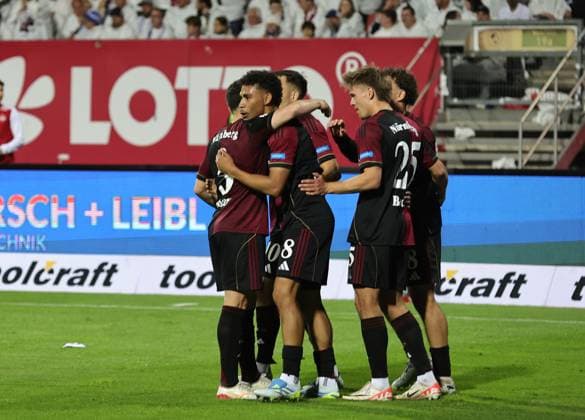 09 05 2026 Soccer Season 2025 2026 2 Soccer Bundesliga 33 Matchday 1 FC Nürnberg FCN Club FC Schalke 04 S04 Gelsenkirchen Sportfoto Zink DaMa xdaxmax DFL regulations prohibit any use of photographs as image sequences and or quasi video only for editorial use Jubel Freude Torjubel nach Tor zum 2 0 Henri Koudossou 8, 1 FC Nürnberg FCN und Mannschaft Team jubelt freut sich Torschütze Henri Koudossou 8, 1 FC Nürnberg FCN
