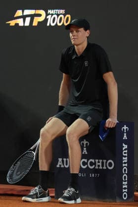 Jannik Sinner of Italy takes a rest during the match against Sebastian Ofner of Austria at the Internazionali BNL d Italia 2026 tennis tournament at Foro Italico in Rome (Italy) on May, 9, 2026. AntoniettaxBaldassarre