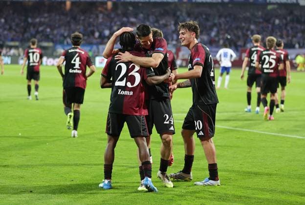 09 05 2026 Soccer Season 2025 2026 2 Soccer Bundesliga 33 Matchday 1 FC Nürnberg FCN Club FC Schalke 04 S04 Gelsenkirchen Sportfoto Zink DaMa xdaxmax DFL regulations prohibit any use of photographs as image sequences and or quasi video only for editorial use Jubel Freude Torjubel nach Tor zum 3 0 Mohamed Ali Zoma 23, 1 FC Nürnberg FCN und Mannschaft Team jubelt freut sich Torschütze Mohamed Ali Zoma 23, 1 FC Nürnberg FCN