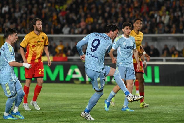 IPA84524080 - Dusan Vlahovic (Fc Juventus) in action during US Lecce vs Juventus FC, Italian soccer Serie A match in Lecce, Italy, May 09 2026  Copyright: xPasqualexGolia IPAxSportx xx 84524080