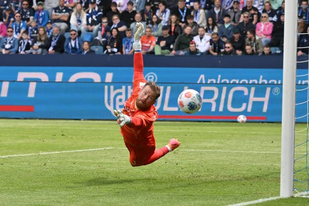 Goalkeeper Timo Horn VfL Bochum 09 05 2026, Soccer 2 Bundesliga, Season 2025 2026, 33 Matchday, VfL Bochum Hannover 96 1 1 DFL regulations prohibit any use of photographs as image sequences and or quasi video Bochum Vonovia Ruhrstadion Nordrhein Westfalen Germany Team2