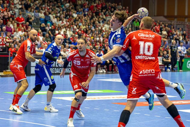 DAIKIN Handball Bundesliga, Kassel, MT Melsungen vs ThSV Eisenach, Rothenbach Halle Kassel 09 05 2026 DAIKIN Handball Bundesliga, Kassel, Germany 09 05 2026 Felix Aellen ThSV Eisenach, 22 on the ball, Handball BundesligaL, Match of MT Melsungen vs ThSV Eisenach, Rothenbach Halle Kassel Copyright: xBEAUTIFULxSPORTS Freudensteinx