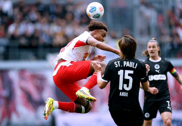 OUEDRAOGO Forzan Team RB Leipzig mit ANDO DFL Bundesliga Saison 2025 - 2026 Spiel RB Leipzig - St.Pauli 2 : 1 am 09.05. 2026 in Leipzig DFL REGULATIONS PROHIBIT ANY USE OF PHOTOGRAPHS as IMAGE SEQUENCES and or QUASI-VIDEO *** OUEDRAOGO Forzan Team RB Leipzig with ANDO DFL Bundesliga Season 2025 2026 Match RB Leipzig St Pauli 2 1 on 09 05 2026 in Leipzig DFL REGULATIONS PROHIBIT ANY USE OF PHOTOGRAPHS as IMAGE SEQUENCES and or QUASI VIDEO Copyright: xLacixPerenyix
