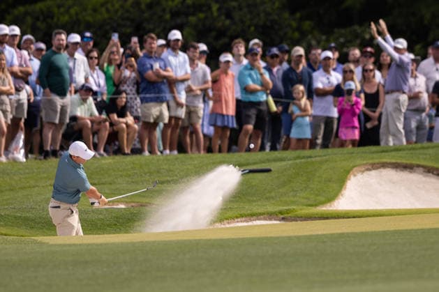 2026 Truist Championship: Third Round May 09 May 9, 2026: Rory McIlroy chips out of the sand on the tenth hole during the third round of the 2026 Truist Championship at Quail Hollow Club in Charlotte, NC. (Scott Kinser CSM) (Credit Image: Â Scott Kinser Cal Media) Charlotte Nc United States EDITORIAL USE ONLY Copyright: xx ZUMA-20260509_zma_c04_031.jpg ScottxKinserx csmphotothree490083