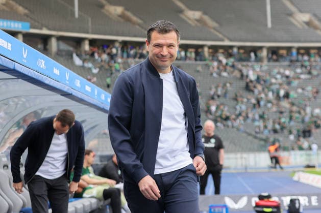 10 05 2025, xtgx, Fußball 2 Bundesliga, Hertha BSC Berlin SpVgg Greuther Fürth emspor, v l Benjamin Weber Hertha, Sportdirektor Portrait, Portraet, Einzelbild DFL DFB REGULATIONS PROHIBIT ANY USE OF PHOTOGRAPHS as IMAGE SEQUENCES and or QUASI VIDEO Berlin