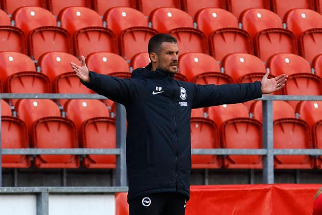 Liverpool Women v Brighton & Hove Albion Women, St Helens, UK - 10 May 2026 Dario Vidosic, Manager of Brighton and Hove Albion during the Women™s FA Cup Semi Final match between Liverpool Women and Brighton & Hove Albion Women at The Brewdog Stadium on 10 May 2026 in St Helens, England (Photo by Steve Taylor PPAUK) St Helens The Brewdog Stadium Merseyside England Copyright: xStevexTaylor PPAUKx PPA-273560
