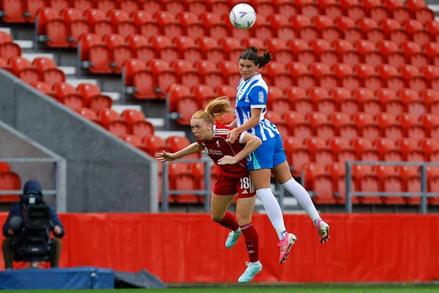 Liverpool Women v Brighton & Hove Albion Women, St Helens, UK - 10 May 2026 Charlize Rule of Brighton and Hove Albion wins a header against Ceri Holland of Liverpool FC during the Women™s FA Cup Semi Final match between Liverpool Women and Brighton & Hove Albion Women at The Brewdog Stadium on 10 May 2026 in St Helens, England (Photo by Steve Taylor PPAUK) St Helens The Brewdog Stadium Merseyside England Copyright: xStevexTaylor PPAUKx PPA-273563