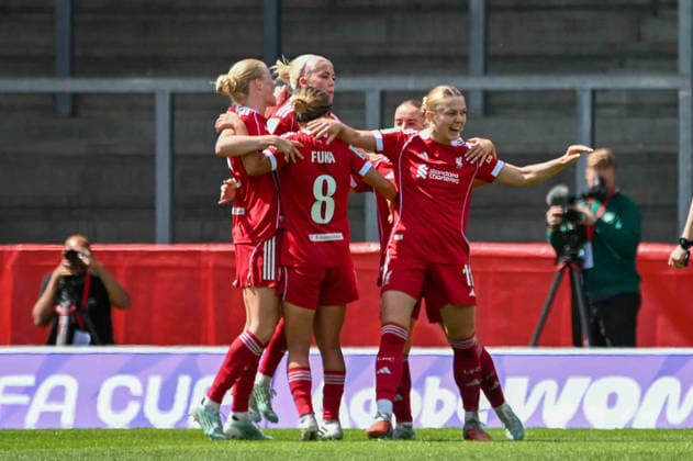 ST HELENS ENGLAND MAY 10 :Liverpool celebrate their second goal during the Adobe WFA cup Semi Final match between Liverpool and Brighton and Hove Albion, St Helens Stadium on 10th May 2026 in St Helens England (Photo by Clare Overfield Sports Press Photo) Copyright: xClarexOverfieldx xSPPx Sportspressphoto_SPR143651