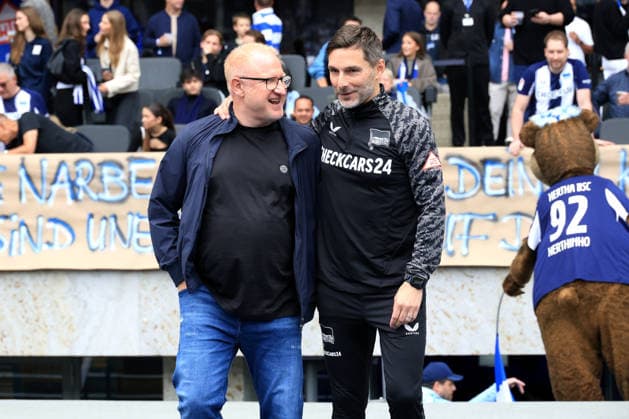DEU, DFL, 2 FBL, Hertha BSC vs Greuther Fuerth, 10 05 2026, Berliner Olympiastadion, Berlin, DEU, DFL, 2 FBL, Hertha BSC vs Greuther Fuerth, im Bild Cheftrainer Stefan Leitl Hertha BSC Berlin , Trainer Heiko Vogel Greuther Fuerth DFL regulations prohibit any use of Photographs as image sequences and or quasi video nordphotoxGmbHx xEngler nph00076