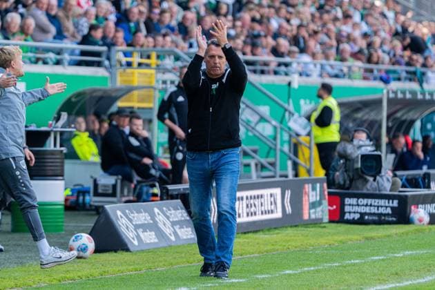Münster, Germany 10 May 2026 2 BL 2025 2026 Sp 33 SC Preußen Münster vs SV Darmstadt 98 In picture coach Alois Schwartz PRM gesticulating on the pitch DFL DFB regulations prohibit any use of photographs as image sequences and or quasi video LVM Preussenstadion Nordrhein Westfalen Copyright: xFotostandx xKruczynskix