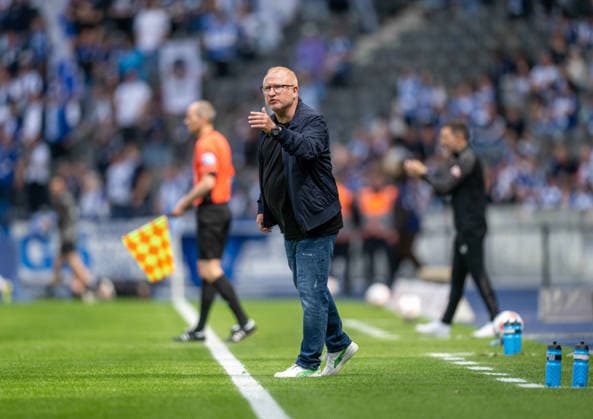 Soccer, Men, Season 2025 2026, 2 Bundesliga 33 Matchday , Hertha BSC SpVgg Greuther Fürth, Coach Heiko Vogel Fürth , 10 05 2026, Copyright: xMatthiasxKochx