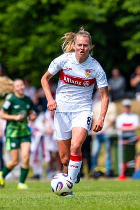2 Womens Bundesliga VfB Stuttgart vs Vfl Wolfsburg II 10 05 2026 Stuttgart, GERMANY 10 May 2026 Maximiliane Rall VfB Stuttgart, 8 at the Spielau during the match between VfB Stuttgart and Vfl Wolfsburg II on matchday 25 of the 2 Womens Bundesliga at the PSV Stuttgart sports ground Copyright: xBEAUTIFULxSPORTS Steinx