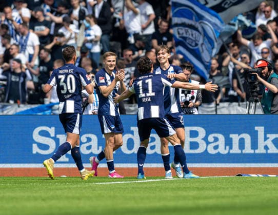 Soccer, Men, Season 2025 2026, 2 Bundesliga 33 Matchday , Hertha BSC SpVgg Greuther Fürth, f l Paul Seguin Hertha BSC , Marten Winkler Hertha BSC , Fabian Reese Hertha BSC , Kennet Eichhorn Hertha BSC , Celebration after goal to 1 0, 10 05 2026, Copyright: xMatthiasxKochx
