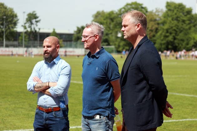10 05 26 Women VfB Stuttgart VfL Wofsburg II Germany, Stuttgart, 10 05 2026, Football, Women, 2 Bundesliga, Season 2025 2026, VfB Stuttgart VfL Wolfsburg II f l Sascha Glass Team Manager Women VfB Stuttgart , Alexander Wehrle Board of Directors VfB Stuttgart , Fabian Wohlgemuth Board of Directors Sport VfB Stuttgart