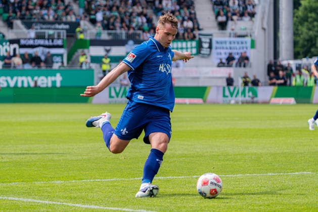 Münster, Germany 10 May 2026 2 BL 2025 2026 Sp 33 SC Preußen Münster vs SV Darmstadt 98 Im Bild Niklas Schmidt Darmstadt DFL DFB regulations prohibit any use of photographs as image sequences and or quasi video LVM Preussenstadion Nordrhein Westfalen Copyright: xFotostandx xKruczynskix