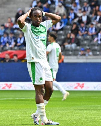 10 05 2026 Soccer Season 2025 2026 2 Soccer Bundesliga 33 Matchday Hertha BSC Berlin SpVgg Greuther Fürth SGF Kleeblatt Sportfoto Zink MeZi xmexzix DFL regulations prohibit any use of photographs as image sequences and or quasi video only for editorial use Noel Futkeu 9, SpVgg Greuther Fürth disappointed Disappointment