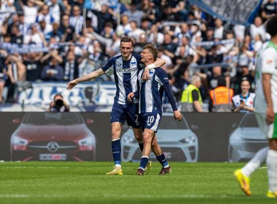 Soccer, Men, Season 2025 2026, 2 Bundesliga 33 Matchday , Hertha BSC SpVgg Greuther Fürth, f l Niklas Kolbe Hertha BSC , Michael Cuisance Hertha BSC , Celebration after goal to 2 0, 10 05 2026, Copyright: xMatthiasxKochx