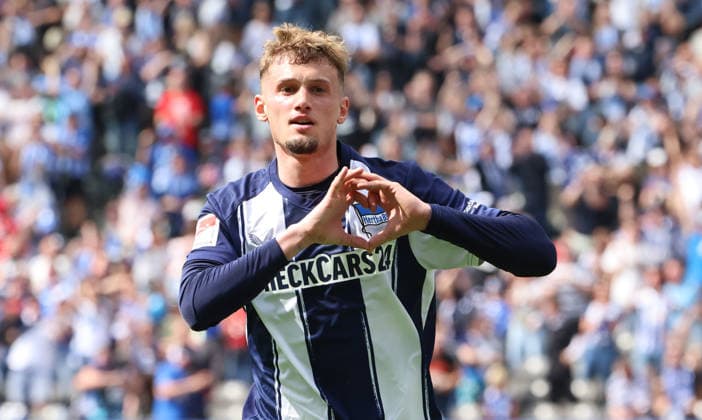 Michael Cuisance cheers after scoring 2 0 Joy Emotion Cheering Sport Football Soccer DFL 2 Bundesliga Men 33 Matchday Season 2025 2026 10 05 2026 Hertha BSC Berlin vs SpVgg Greuther Fürth DFL regulations prohibit any use of photographs as image sequences and or quasi video