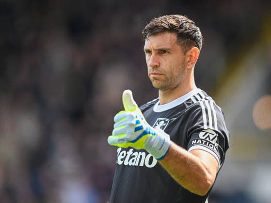 Burnley v Aston Villa Premier League Emiliano Martinez of Aston Villa during the Premier League match at Turf Moor, Burnley 10 05 2026 UK Newspapers OUT Copyright: xKarlxVallantinex FIL-23412-0025