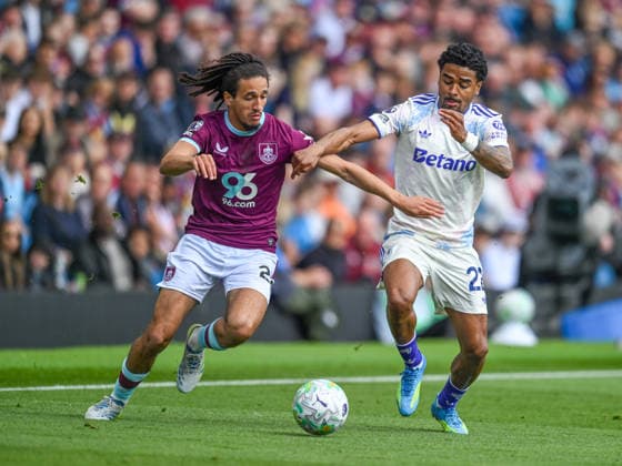 Burnley v Aston Villa Premier League Hannibal Mejeri of Burnley and Ian Maatsen of Aston Villa during the Premier League match at Turf Moor, Burnley 10 05 2026 UK Newspapers OUT Copyright: xKarlxVallantinex FIL-23412-0027