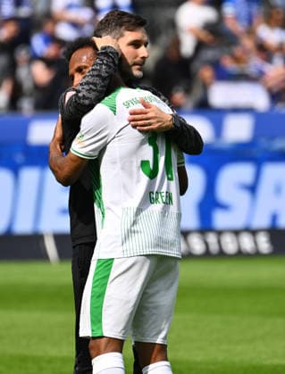 10 05 2026 Soccer Season 2025 2026 2 Soccer Bundesliga 33 Matchday Hertha BSC Berlin SpVgg Greuther Fürth SGF Kleeblatt Sportfoto Zink xwoxzix DFL regulations prohibit any use of photographs as image sequences and or quasi video only for editorial use Stefan Leitl coach Hertha BSC Berlin at Julian Green 37, SpVgg Greuther Fürth disappointed after end of match disappointment