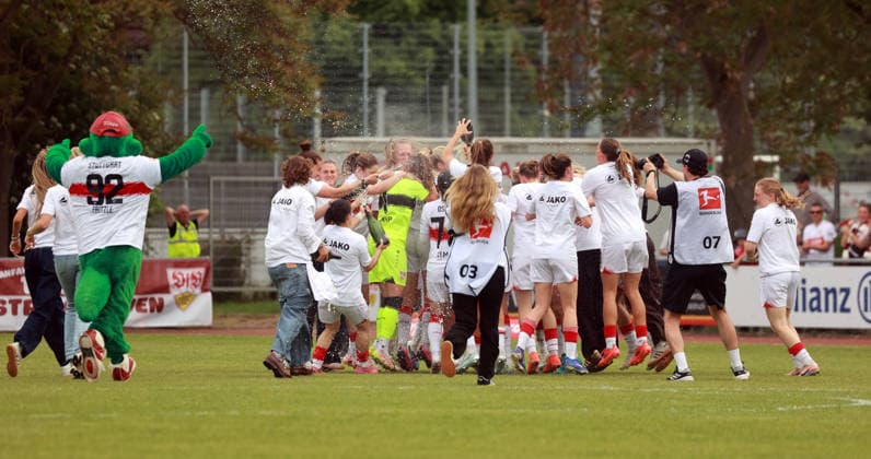 10 05 26 Women VfB Stuttgart VfL Wofsburg II Germany, Stuttgart, 10 05 2026, Football, Women, 2 Bundesliga, Season 2025 2026, VfB Stuttgart VfL Wolfsburg II Team Team Players VfB Stuttgart Promotion Bundesliga Celebration
