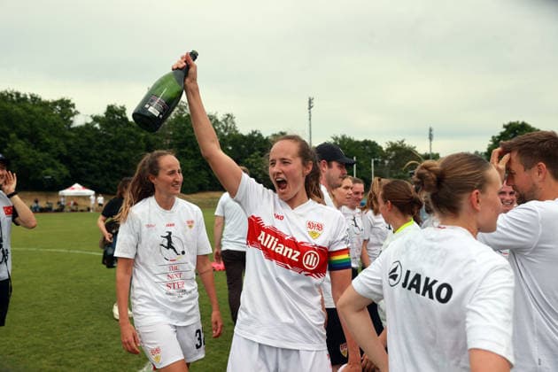 10 05 26 Women VfB Stuttgart VfL Wofsburg II Germany, Stuttgart, 10 05 2026, Football, Women, 2 Bundesliga, Season 2025 2026, VfB Stuttgart VfL Wolfsburg II Fabienne Dongus VfB Stuttgart Jubel Aufstieg