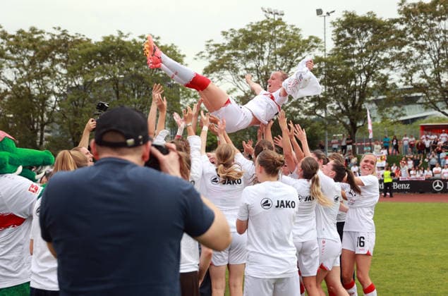 10 05 26 Women VfB Stuttgart VfL Wofsburg II Germany, Stuttgart, 10 05 2026, Football, Women, 2 Bundesliga, Season 2025 2026, VfB Stuttgart VfL Wolfsburg II Team Team Players VfB Stuttgart Promotion Bundesliga Celebration