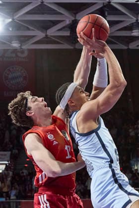 German Basketball Bundesliga BBL , FC Bayern Munich Basketball vs EWE BASKETS Oldenburg, Munich FC Bayern Basketball, Oldenburg EWE BASKETS, 2026 05 10 in Munich BMW Park TISCHLER Nicholas EWE BASKETS Oldenburg Small Forward SF Nr11 OLD11 , JESSUP Justinian FC Bayern Munich Basketball Shooting Guard SG Nr10 FCBB10 sportworld Munich BMW Park Bayern Germany