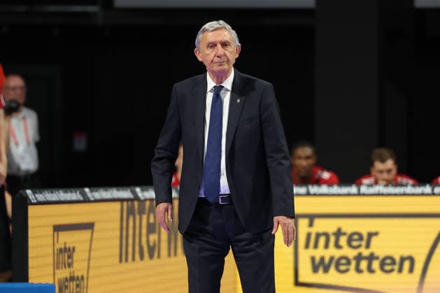 Svetislav Pesic FC Bayern Basketball, Head Coach , GER, FC Bayern Basketball vs EWE Baskets Oldenburg, Basketball, easycredit Basketball Bundesliga, 34 Matchday, Season 2025 2026, 10 05 2026, GER, FC Bayern Basketball vs EWE Baskets Oldenburg, Basketball, easycredit Basketball Bundesliga, 34 Matchday, Season 2025 2026, 10 05 2026 Munich Copyright: xEibner-Pressefoto JennixMaulx EP_JML