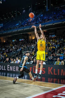 Basketball Berlin 10 05 2026 Season 2025 2026 EasyCredit BBL 1 Bundesliga Men, Men Alba Berlin Science City Jena Sam Griesel Alba Berlin, No 05
