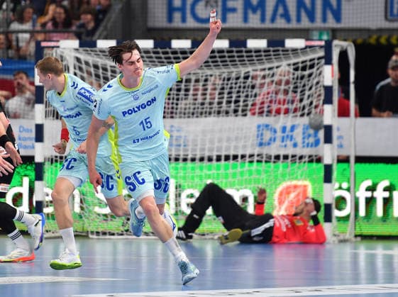 10 05 2026 Handball 1 Bundesliga DAIKIN HBL Season 2025 2026 31 Matchday HC Erlangen Metropolregion Nuremberg HCE VfL Gummersbach OGo xogox Miro Schluroff 15, VfL Gummersbach Jubel Freude