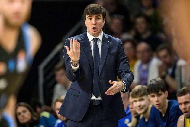 v l Pedro Calles Alba, Coach , GER, Berlin, Basketball, Alba Berlin vs Science City Jena, in the Max Schmeling Halle , BBL, 10 5 2026 Copyright: HMBxMedia UwexKoch
