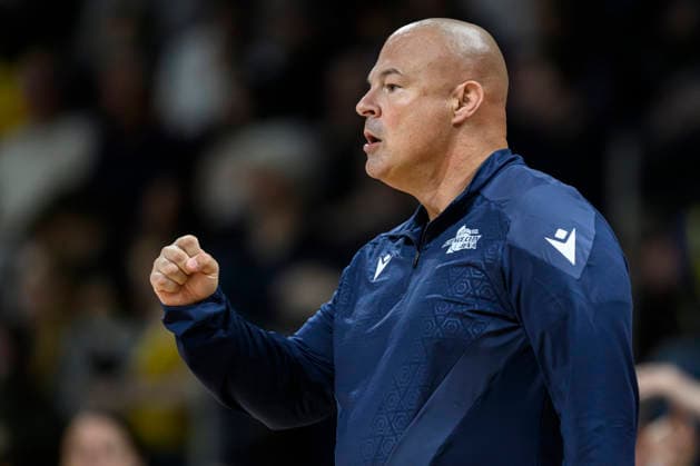 v l Mike Taylor Coach, Science City Jena , GER, Berlin, Basketball, Alba Berlin vs Science City Jena, in the Max Schmeling Halle , BBL, 10 5 2026 Copyright: HMBxMedia UwexKoch