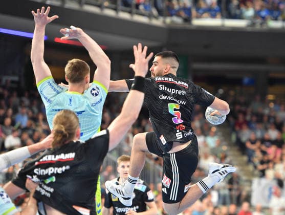 10 05 2026 Handball 1 Bundesliga DAIKIN HBL Season 2025 2026 31 Matchday HC Erlangen Metropolregion Nürnberg HCE VfL Gummersbach OGo xogox Milos Kos 5, HC Erlangen HCE