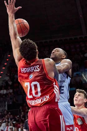 German Basketball Bundesliga BBL , FC Bayern Munich Basketball vs EWE BASKETS Oldenburg, Munich FC Bayern Basketball, Oldenburg EWE BASKETS, 2026 05 10 in Munich BMW Park LOFTON Kyle EWE BASKETS Oldenburg Point Guard PG Nr0 OLD0 , HARRIS Elias FC Bayern Munich Basketball Power Forward PF Nr20 FCBB20 sportworld Munich BMW Park Bayern Germany