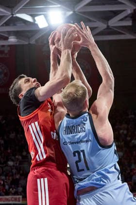 German Basketball Bundesliga BBL , FC Bayern Munich Basketball vs EWE BASKETS Oldenburg, Munich FC Bayern Basketball, Oldenburg EWE BASKETS, 2026 05 10 in Munich BMW Park LUCIC Vladimir FC Bayern Munich Basketball Small Forward SF Nr11 FCBB11 , HINRICHS Seth EWE BASKETS Oldenburg Power Forward PF Nr21 OLD21 sportworld Munich BMW Park Bayern Germany
