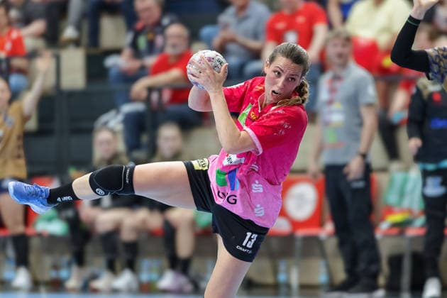 Madeleine Östlund Halle, 13 , SV Union Halle Neustadt vs Buxtehuder SV, Handball Bundesliga Frauen, Play Offs 5 11 Matchday 4, Season 2025 26, 10 05 2026 Halle SWH Arena Sachsen Anhalt Germany