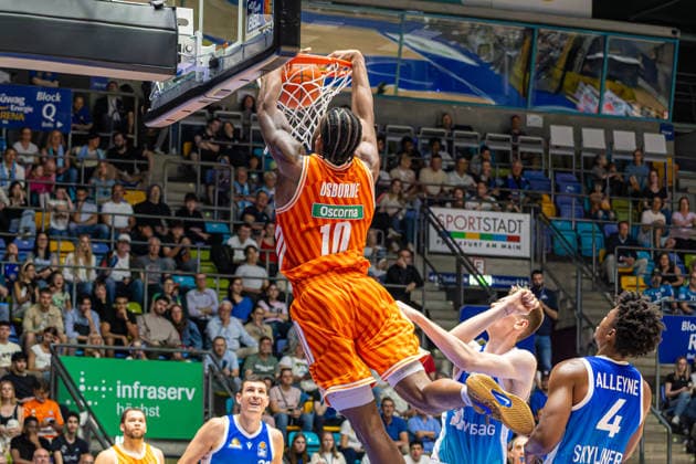 easyCredit Basketball Bundesliga BBL, Frankfurt am Main, Frankfurt Skyliners vs Ratiopharm Ulm, Süwag Energie Arena Frankfurt am Main 10 05 2026 easyCredit Basketball Bundesliga BBL, Frankfurt am Main, Germany 10 05 2026 Malik Osborne Ratiopharm Ulm, 10 at the Dunk, Basketball Bundesliga, Game of Frankfurt Skyliners vs Ratiopharm Ulm Süwag Energie Arena Frankfurt am Main Copyright: xBEAUTIFULxSPORTS Freudensteinx