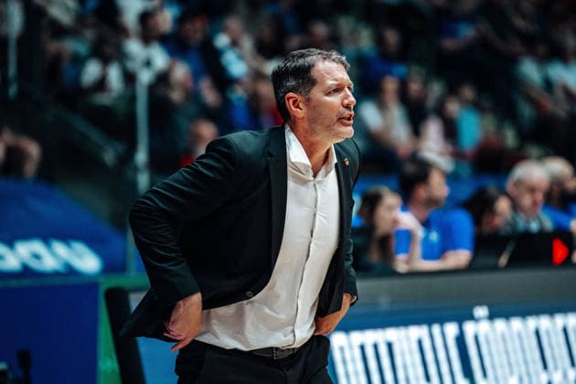 Ty Harrelson Head Coach, Head Coach, ratiopharm Ulm GER, Skyliners Frankfurt vs ratiopharm Ulm, easyCredit BBL, Bundesliga, Matchday 34, Season 2025 2026 10 05 2026 Eibner Pressefoto Attila Ziga GER, Skyliners Frankfurt vs ratiopharm Ulm, easyCredit BBL, Bundesliga, Matchday 34, Season 2025 2026 10 05 2026 Frankfurt am Main Copyright: xEibner-Pressefotox EP_AZA
