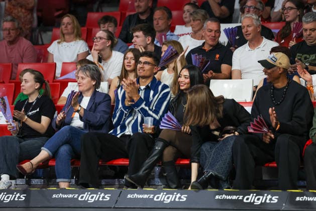 NBA player Tristan da Silva Orlando Magic and his family cheer a goal by brother Oscar da Silva FC Bayern Basketball, 01 not in picture , GER, FC Bayern Basketball vs EWE Baskets Oldenburg, Basketball, easycredit Basketball Bundesliga, 34 Matchday, Season 2025 2026, 10 05 2026, GER, FC Bayern Basketball vs EWE Baskets Oldenburg, Basketball, easycredit Basketball Bundesliga, 34 Matchday, Season 2025 2026, 10 05 2026 Munich Copyright: xEibner-Pressefoto JennixMaulx EP_JML