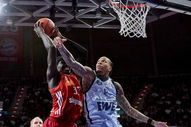 German Basketball Bundesliga BBL , FC Bayern Munich Basketball vs EWE BASKETS Oldenburg, Munich FC Bayern Basketball, Oldenburg EWE BASKETS, 2026 05 10 in Munich BMW Park GABRIEL Wenyen FC Bayern Munich Basketball Center C Nr32 FCBB32 , KYSER Michale EWE BASKETS Oldenburg Center C Nr12 OLD12 sportworld Munich BMW Park Bayern Germany